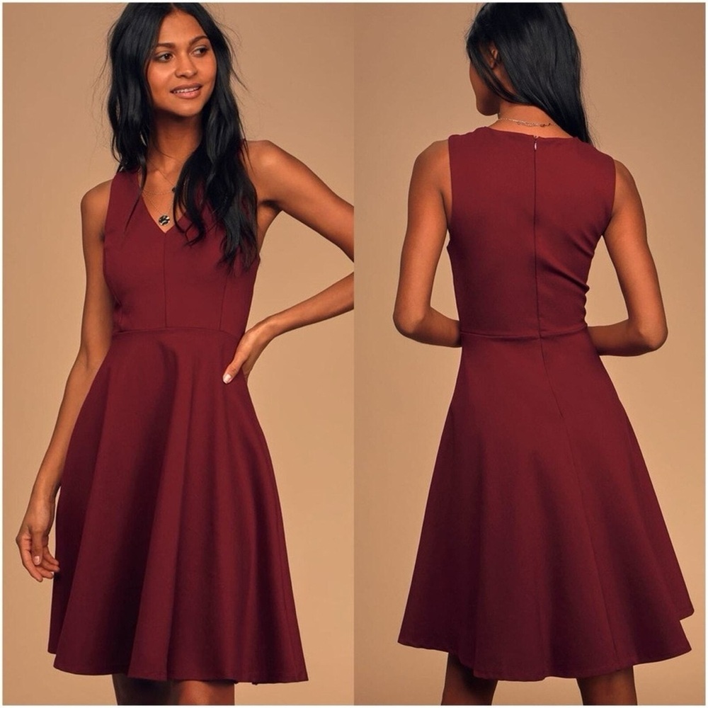 Lulus‎ Sleeveless V-Neck Midi Skater Dress Size S in Burgundy Date Night